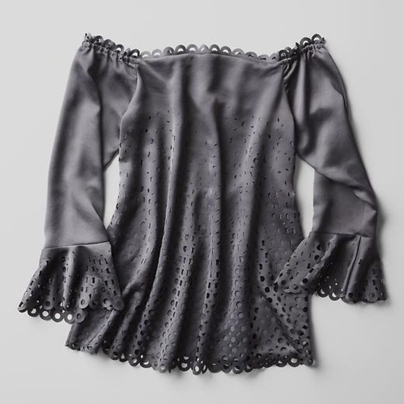 Banana Republic Limited Edition Laser Cut Blouse (NWT) - Picture 7 of 7